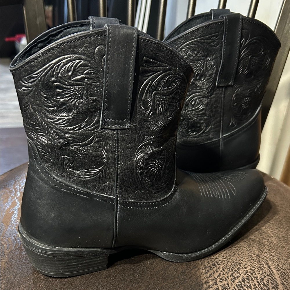Roper Black Ankle Boots with Embossed Design